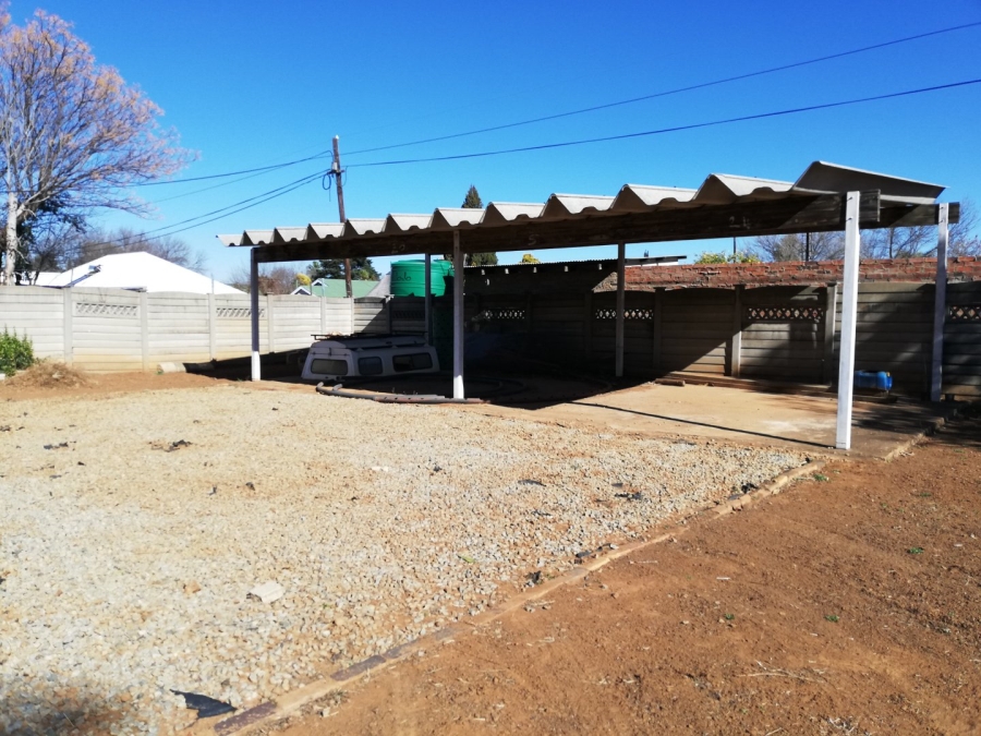 3 Bedroom Property for Sale in Wilkoppies North West